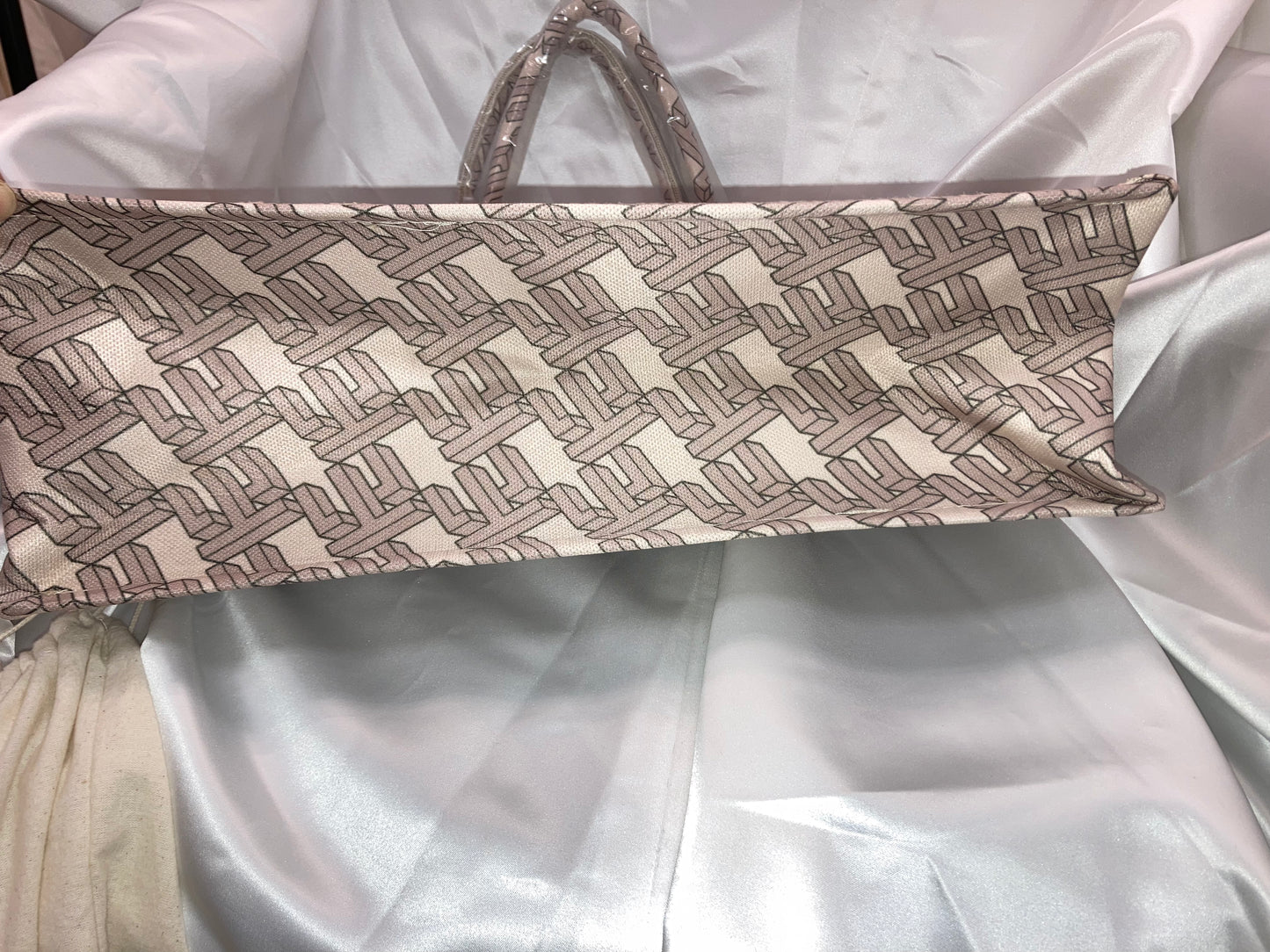 Tarikediz Tote Bag