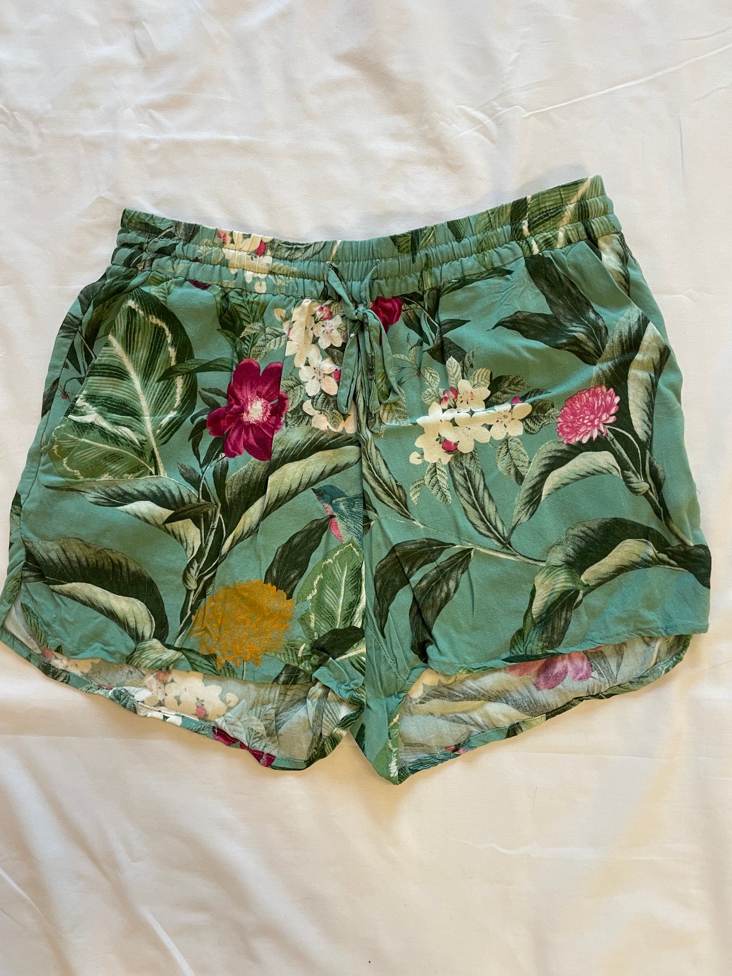 Vero Moda Drawstring Shorts